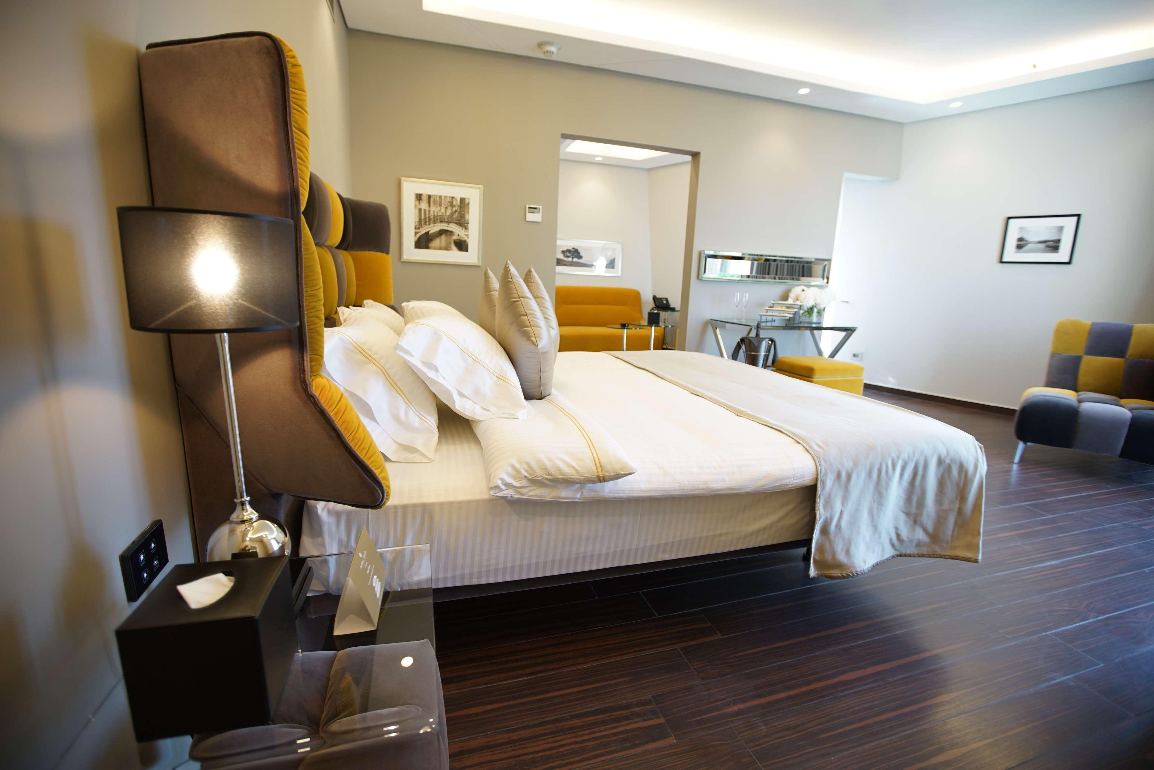 Royal Tulip Achrafieh Hotel Beirut Exterior photo