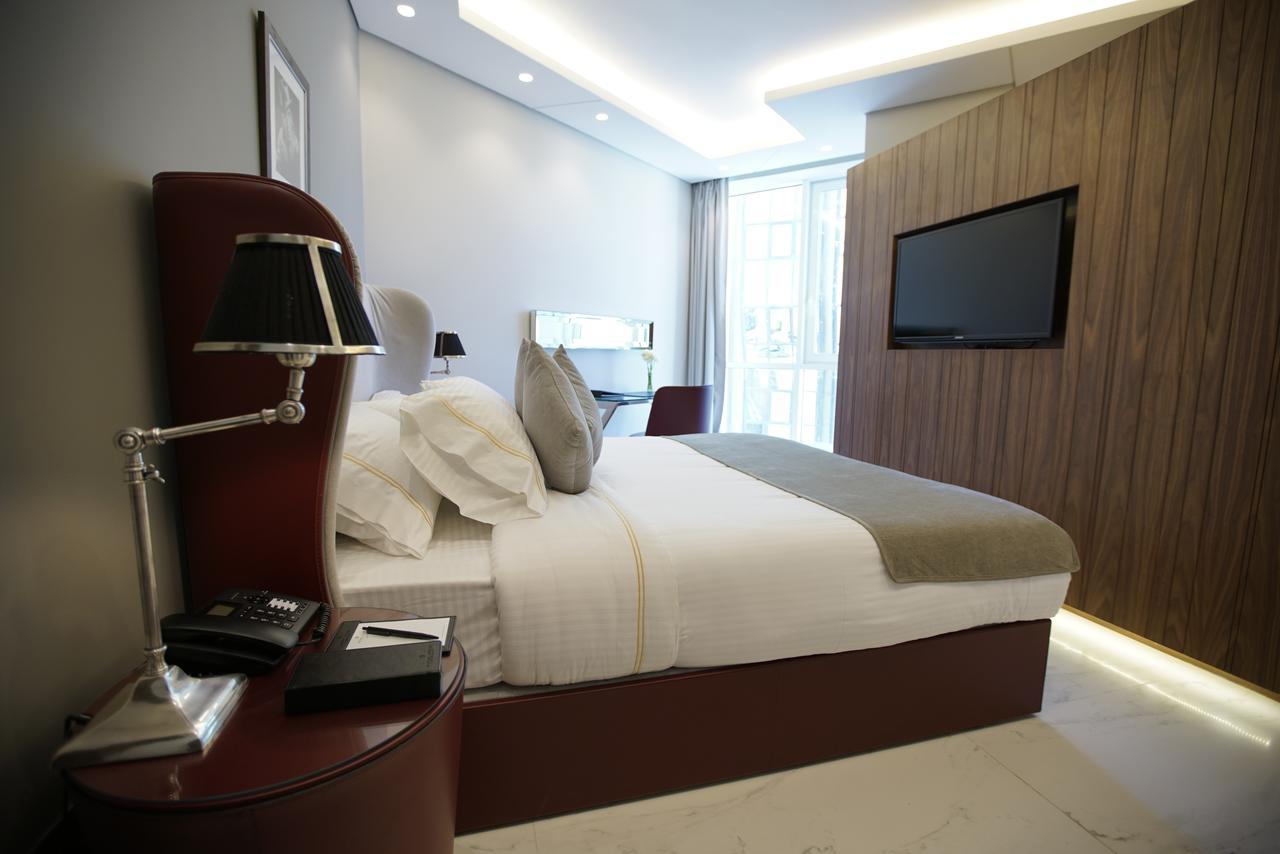 Royal Tulip Achrafieh Hotel Beirut Exterior photo