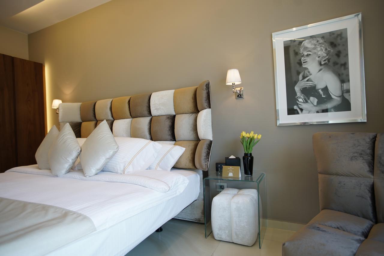 Royal Tulip Achrafieh Hotel Beirut Exterior photo