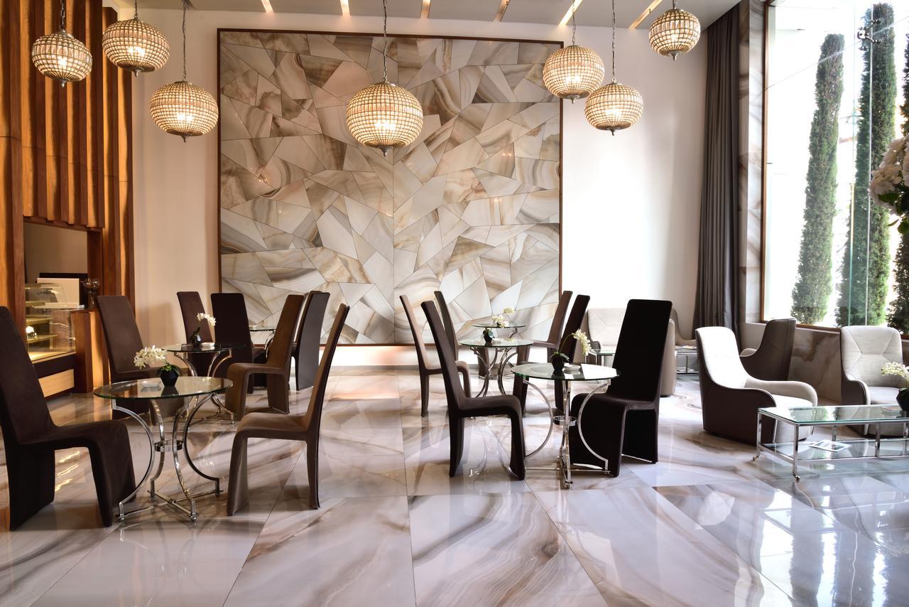 Royal Tulip Achrafieh Hotel Beirut Exterior photo